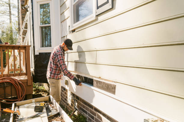 Trusted Storm Damage Siding Repair service in Currituck, NC - Creative Siding